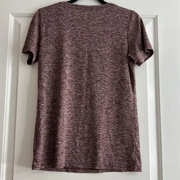 Nike Dri-Fit Athletic Top - Picture 4 of 4